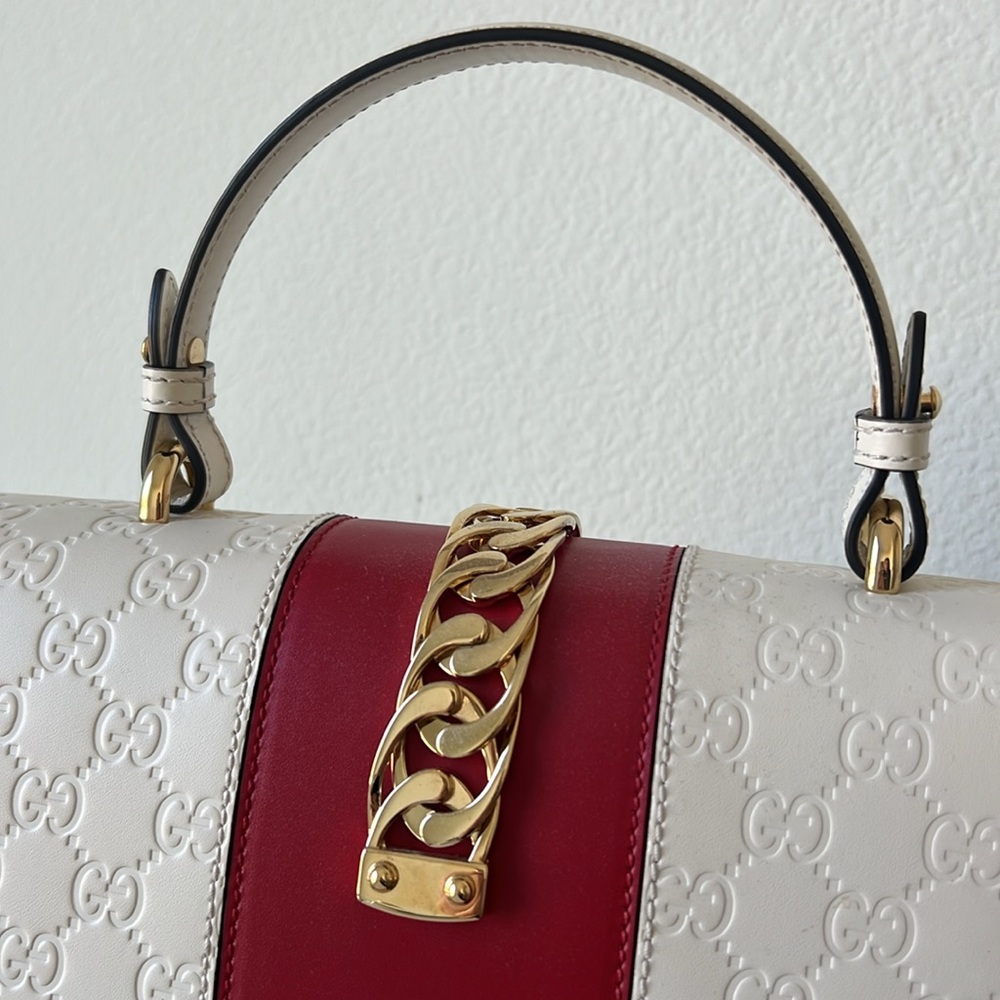 Gucci MM White and Red Leather Handbag - Picture 9 of 16